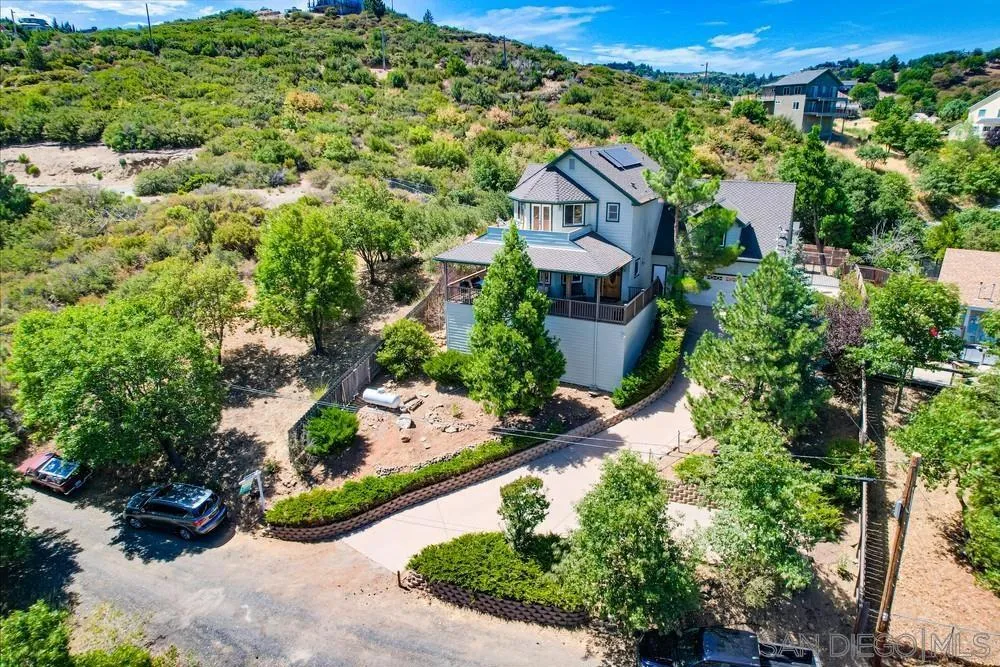 753 Ridgewood Dr Julian, CA 92036
