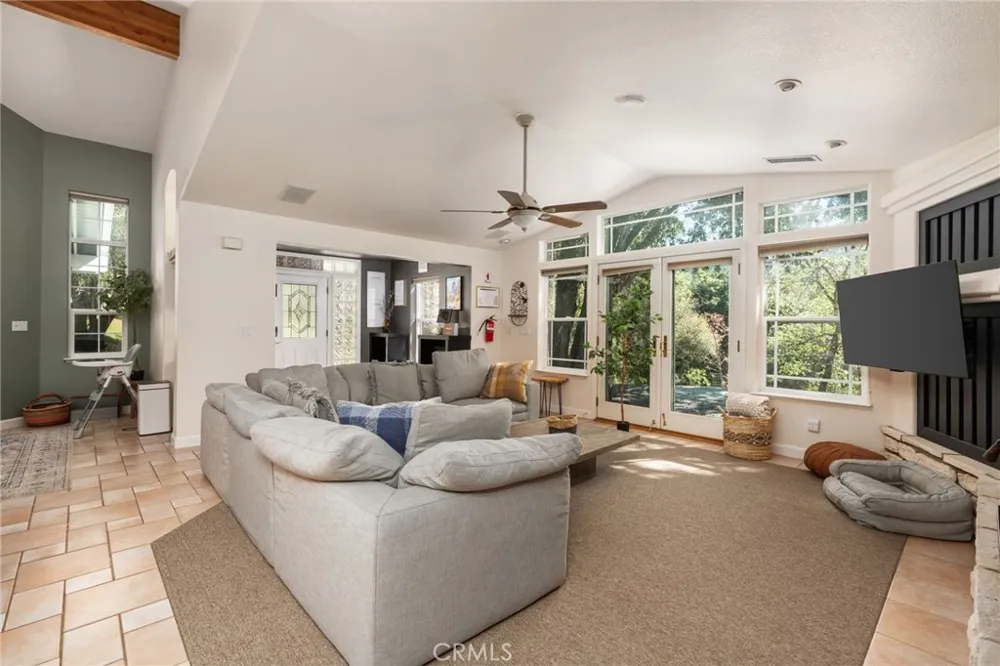 6657 Deer Park Midpines, CA 95345