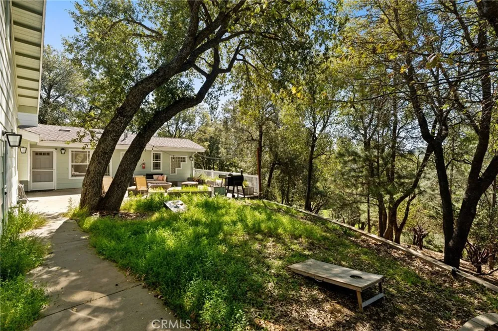 6657 Deer Park Midpines, CA 95345