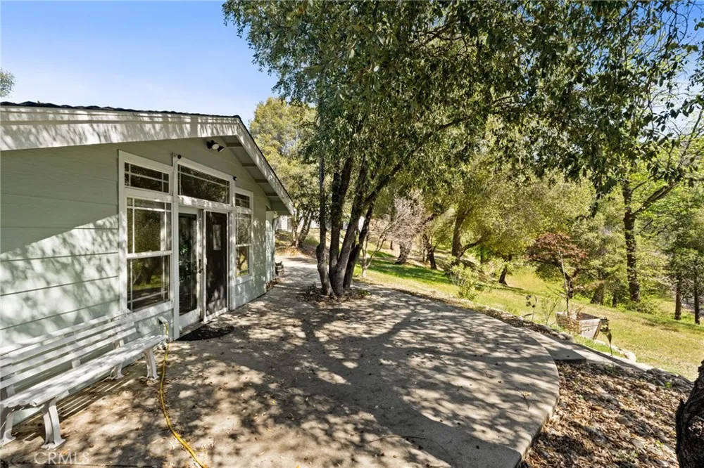 6657 Deer Park Midpines, CA 95345