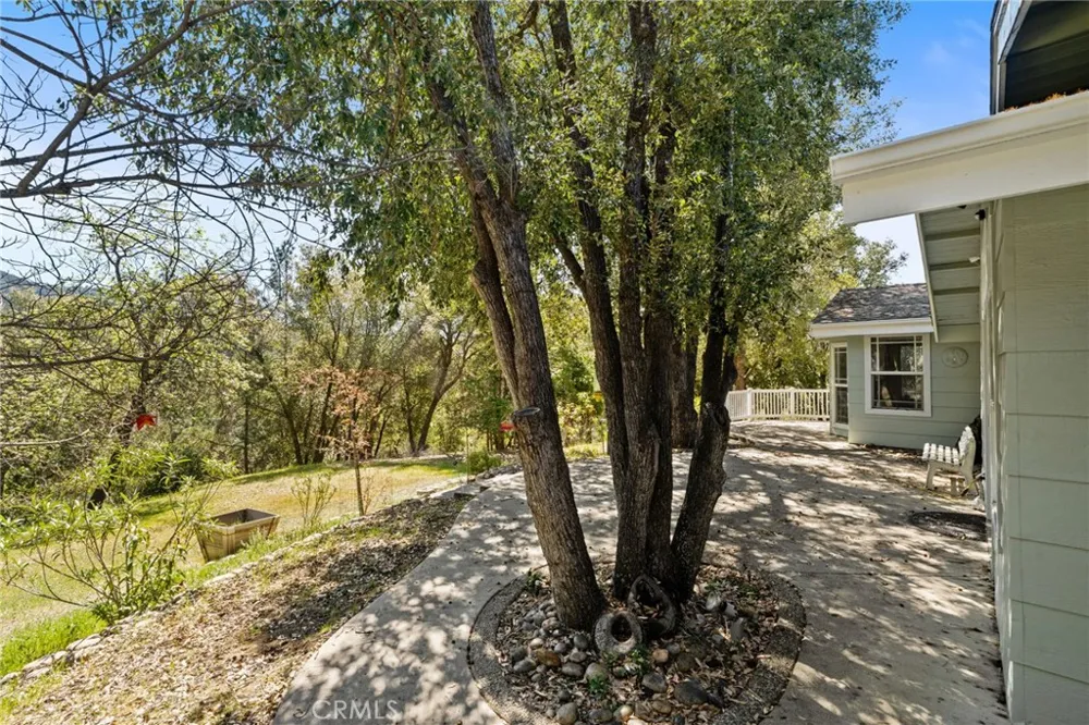 6657 Deer Park Midpines, CA 95345