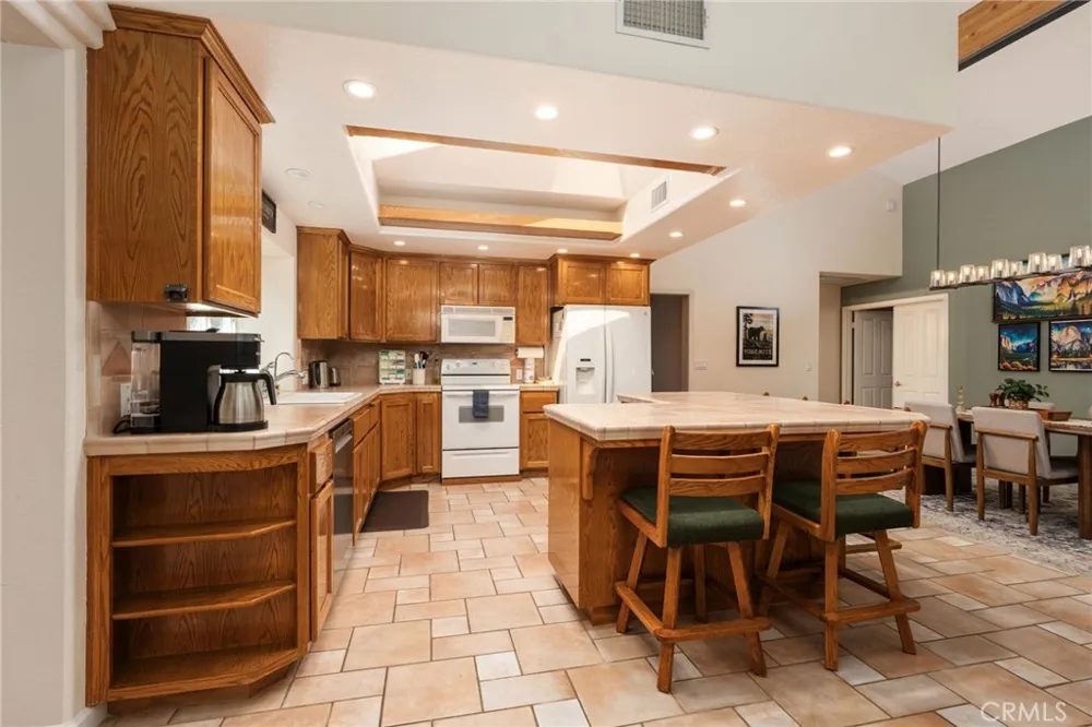 6657 Deer Park Midpines, CA 95345