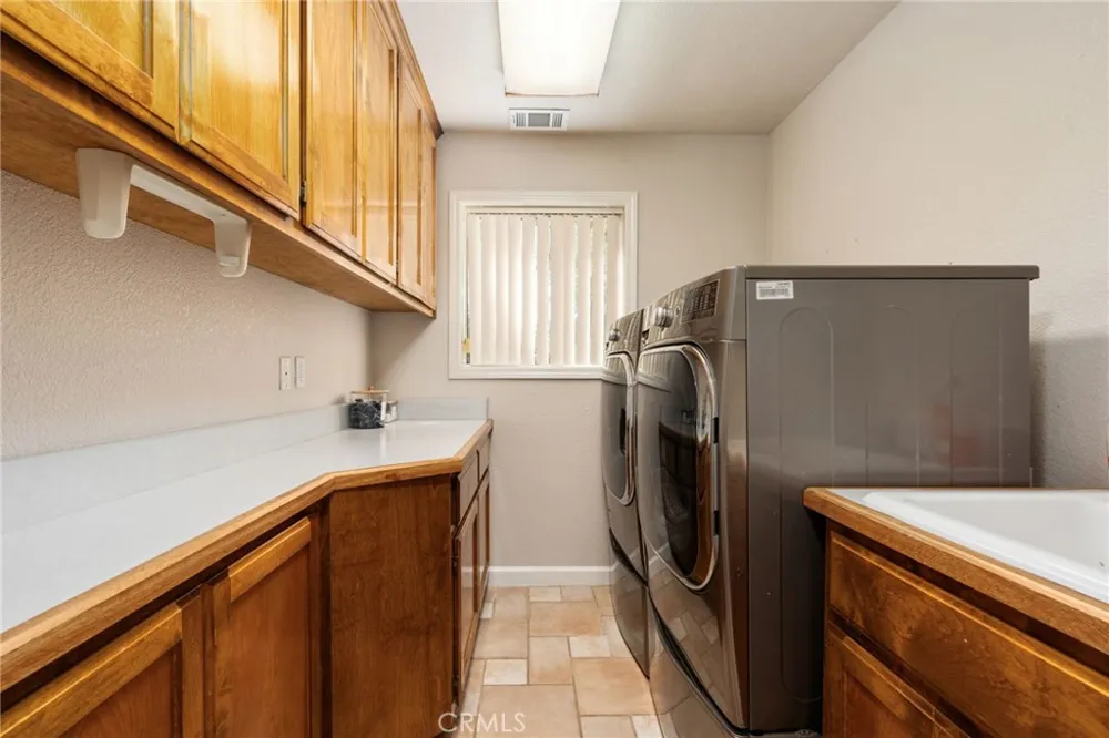 6657 Deer Park Midpines, CA 95345