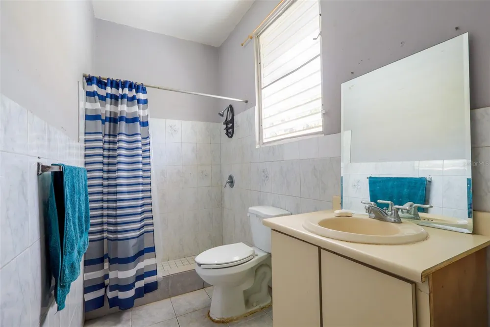 2244 REPARTO MATIAS Rincon, PR 00677