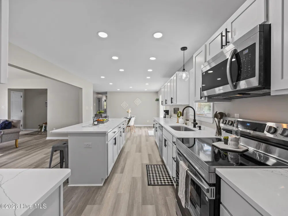 412 Crows Nest Lane Sneads Ferry, NC 28460
