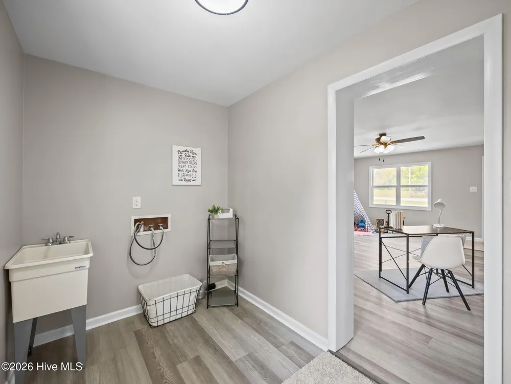 412 Crows Nest Lane Sneads Ferry, NC 28460