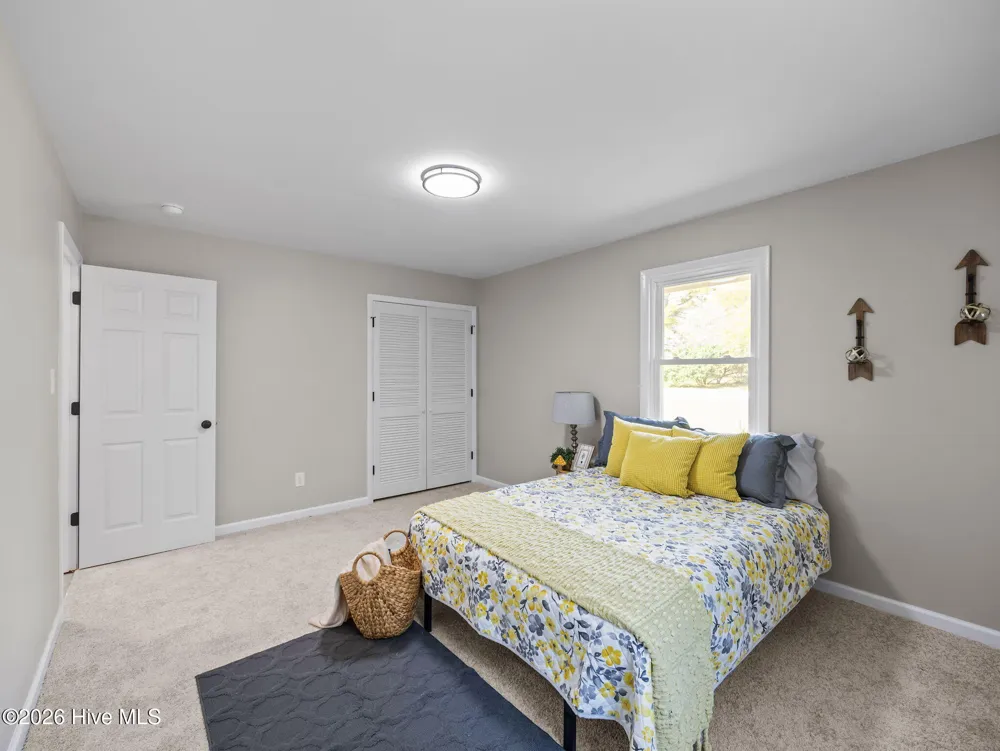 412 Crows Nest Lane Sneads Ferry, NC 28460