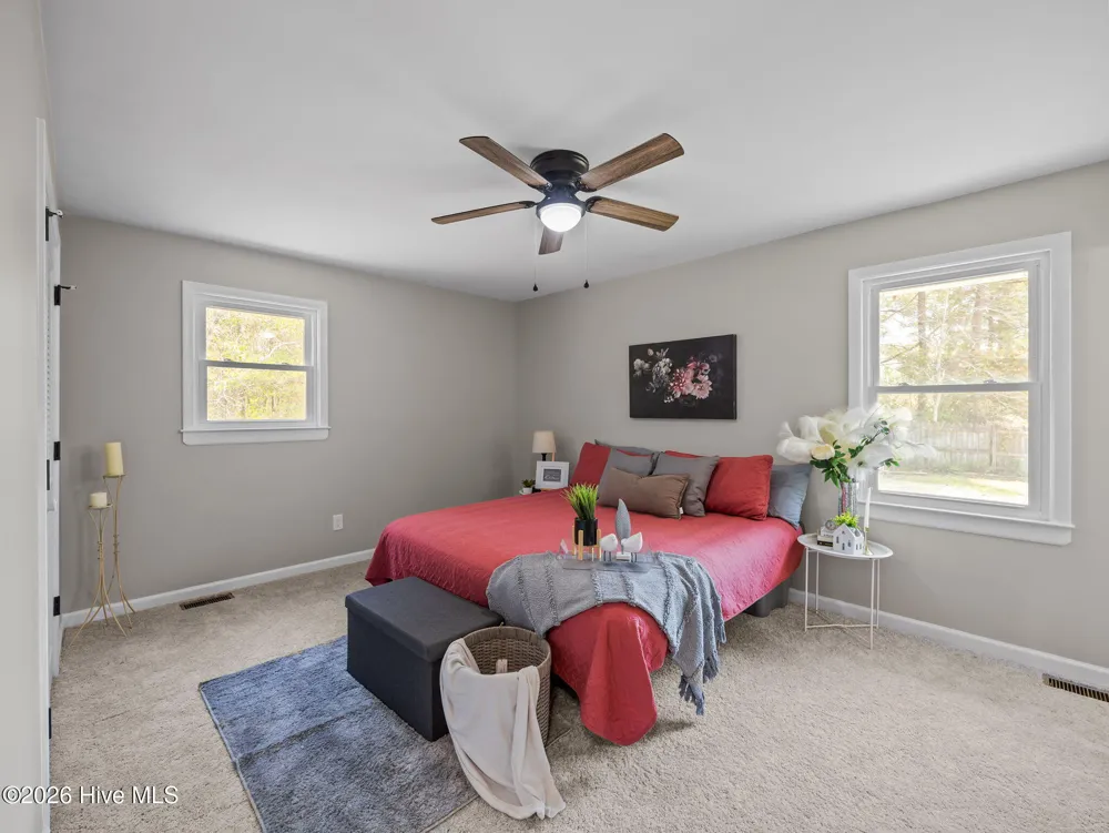 412 Crows Nest Lane Sneads Ferry, NC 28460