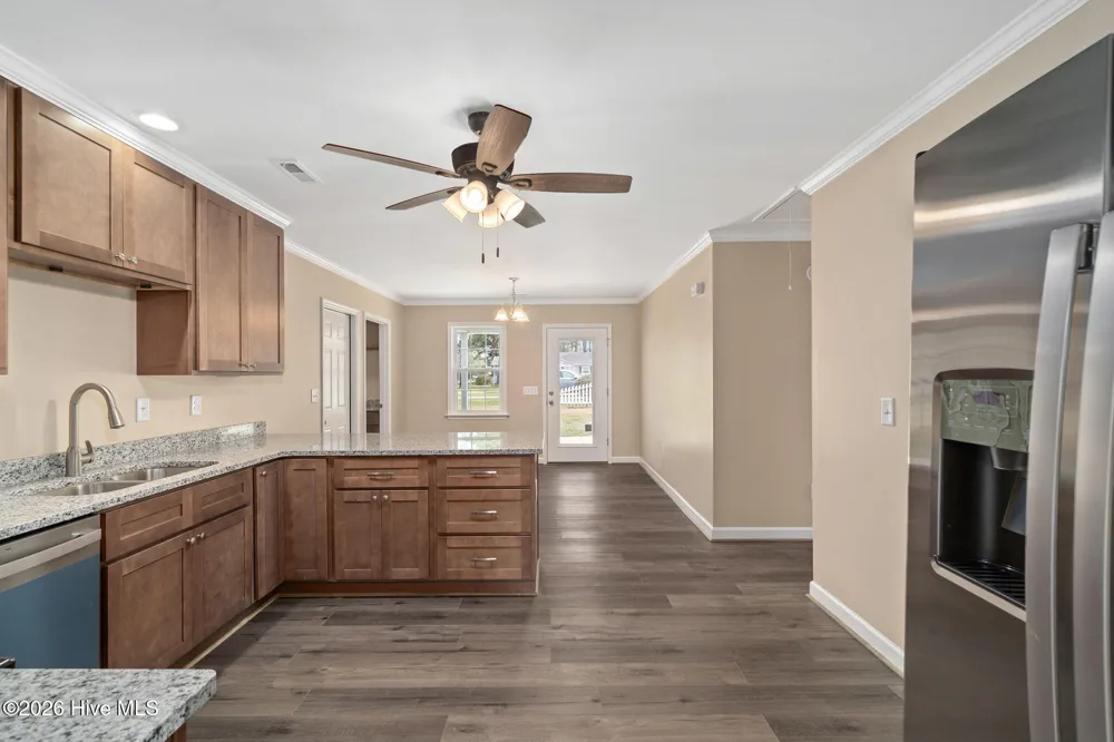 214 Walnut Street Rose Hill, NC 28458