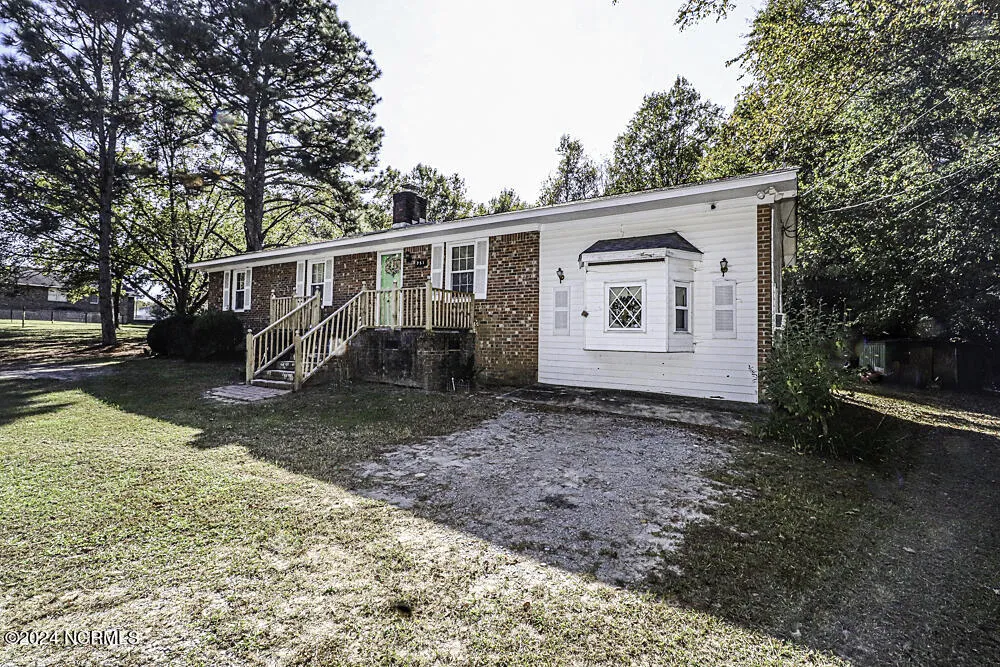 351 Wises Store Road Murfreesboro, NC 27855