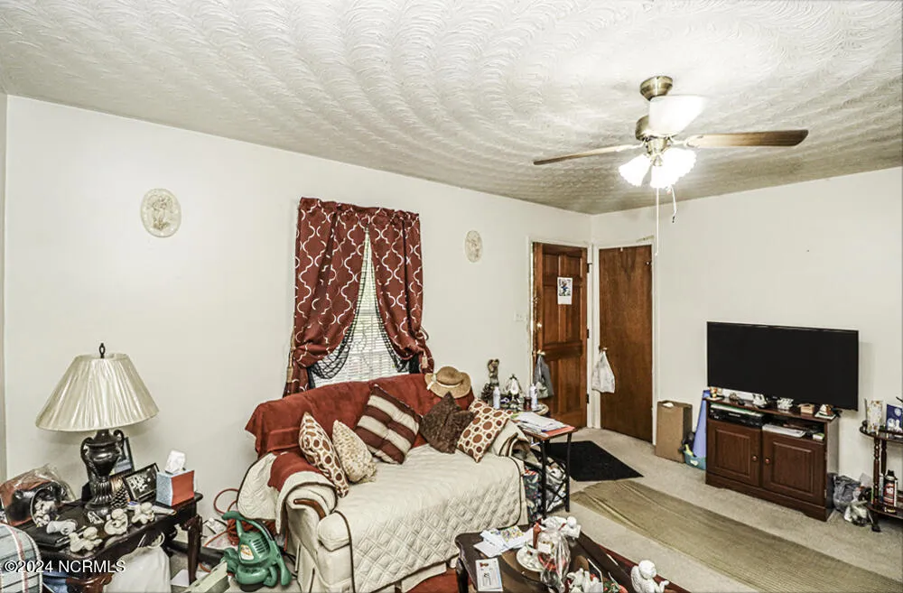 351 Wises Store Road Murfreesboro, NC 27855