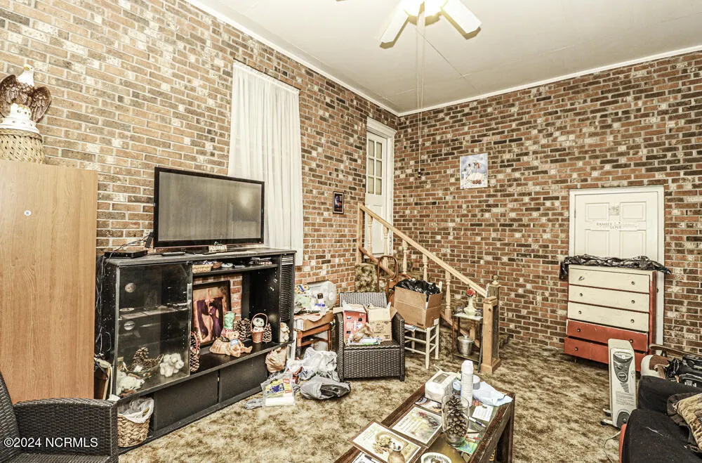 351 Wises Store Road Murfreesboro, NC 27855