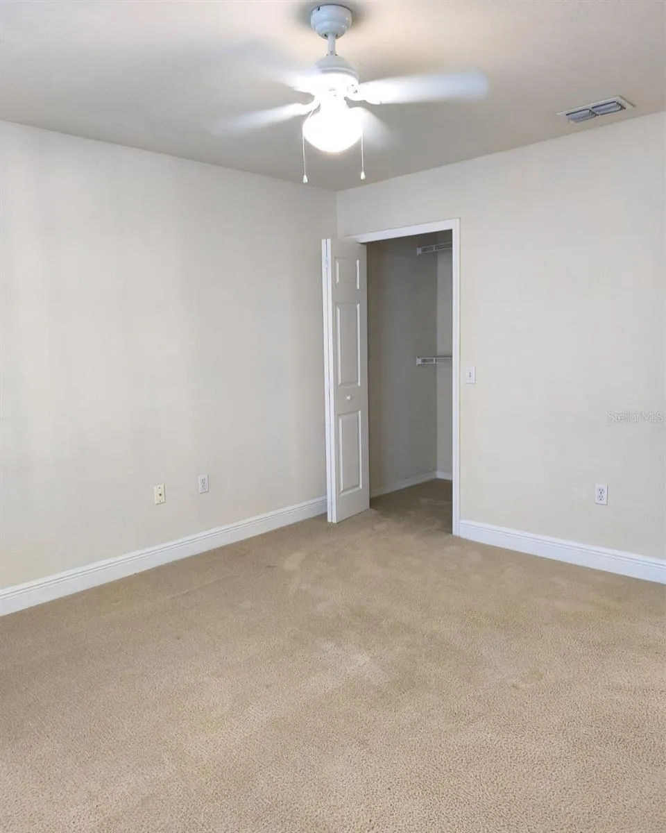 131 SOUTHERN PECAN CIRCLE #201 Winter Garden, FL 34787