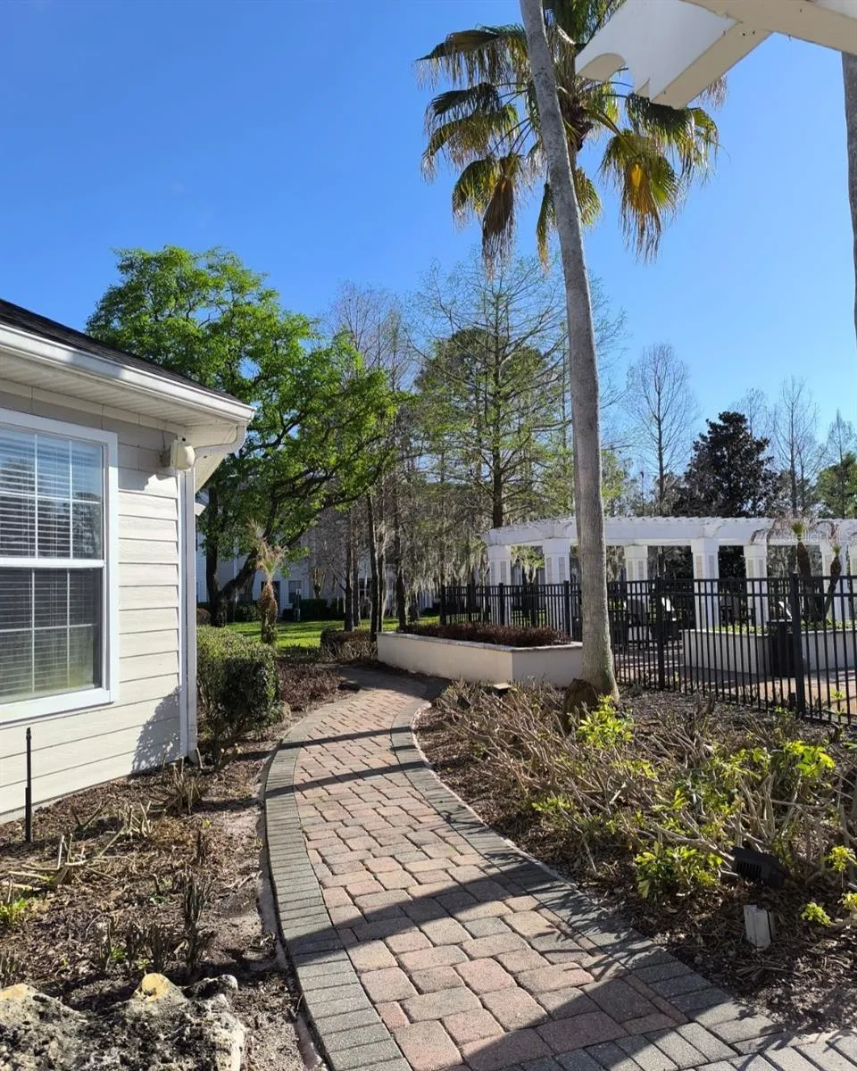 131 SOUTHERN PECAN CIRCLE #201 Winter Garden, FL 34787