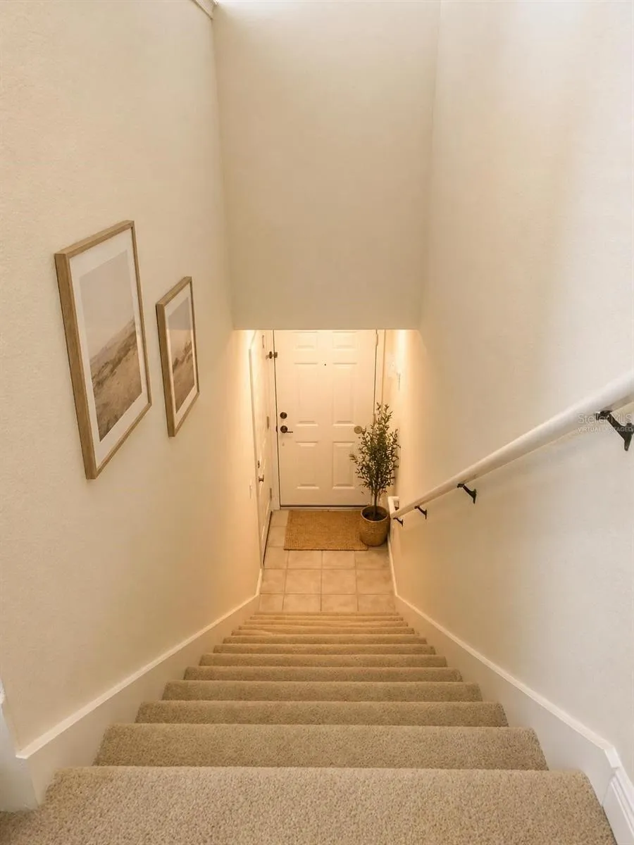131 SOUTHERN PECAN CIRCLE #201 Winter Garden, FL 34787