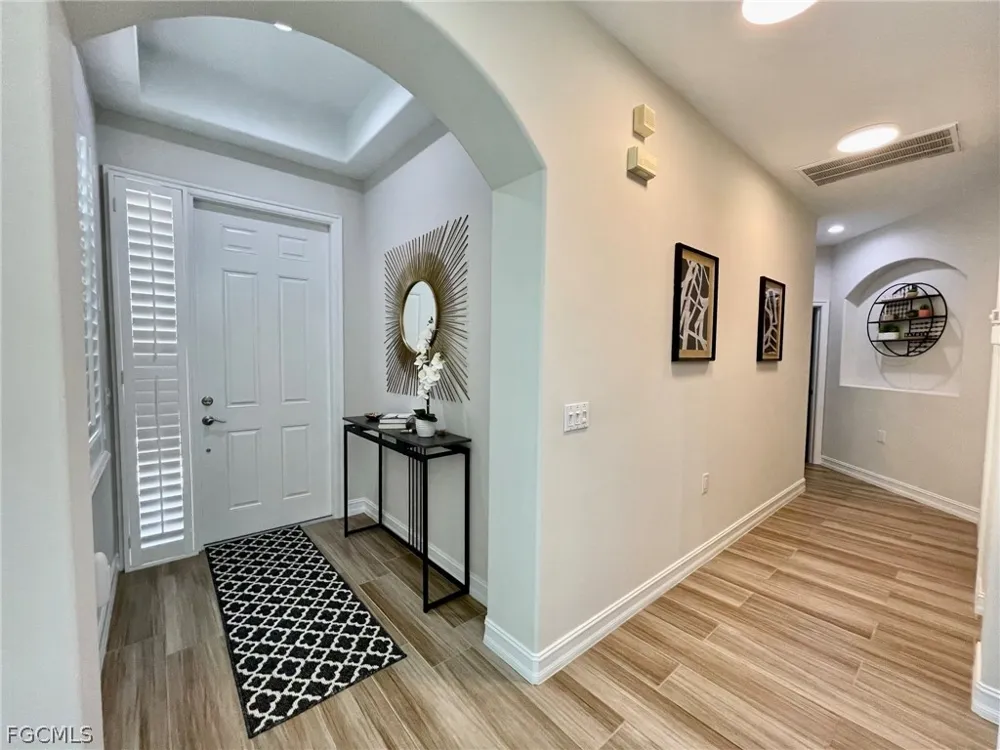 Cayman Court #2 Naples, FL 34119