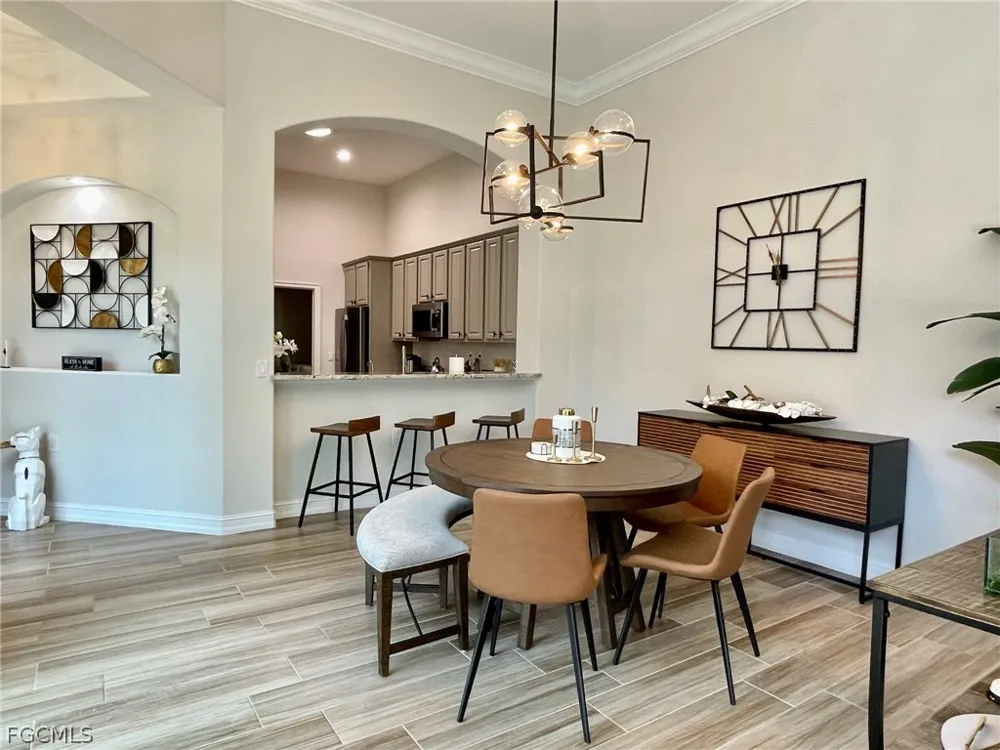 Cayman Court #2 Naples, FL 34119