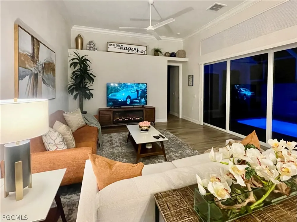 Cayman Court #2 Naples, FL 34119
