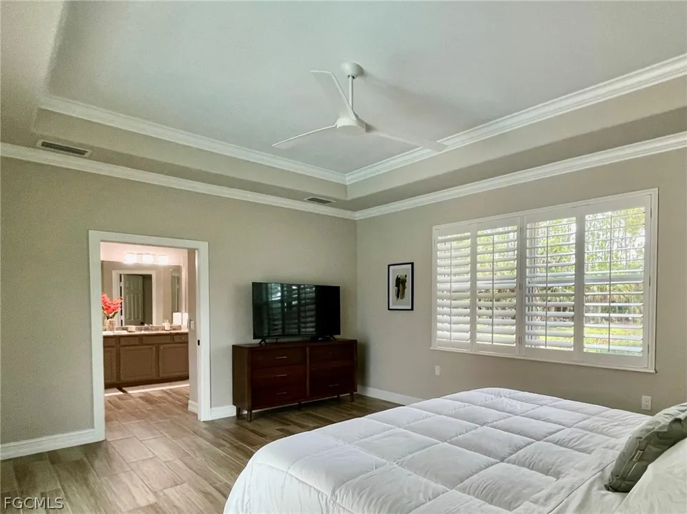 Cayman Court #2 Naples, FL 34119