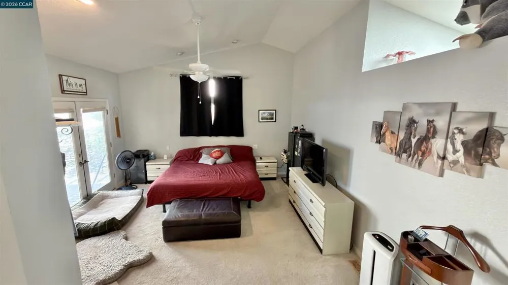 5593 Edgeview Dr Discovery Bay, CA 94505