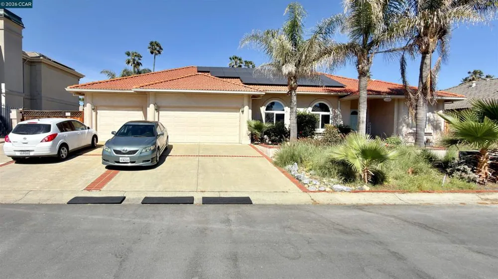 5593 Edgeview Dr Discovery Bay, CA 94505