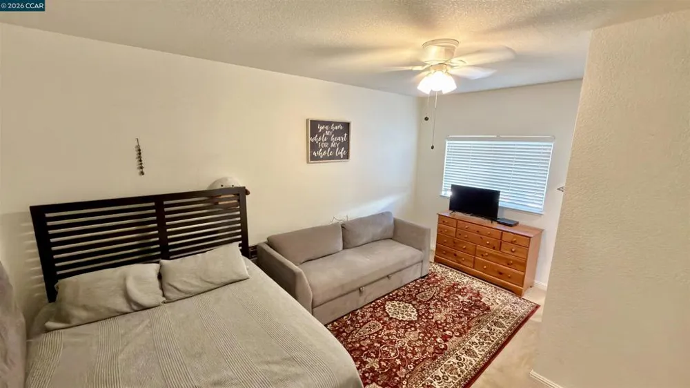 5593 Edgeview Dr Discovery Bay, CA 94505