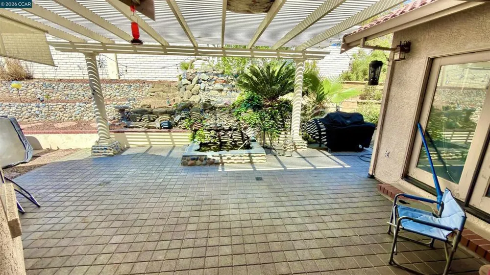 5593 Edgeview Dr Discovery Bay, CA 94505