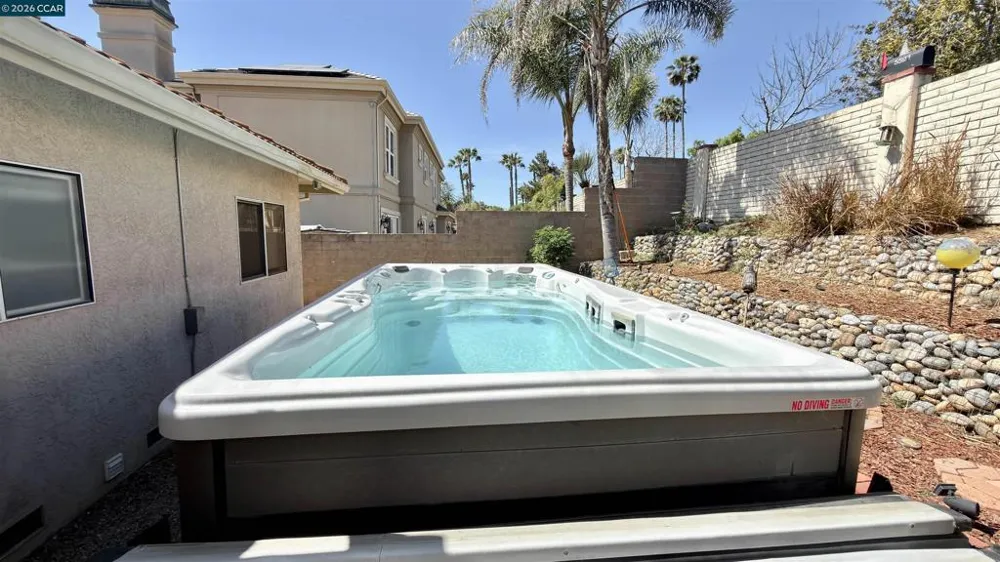 5593 Edgeview Dr Discovery Bay, CA 94505
