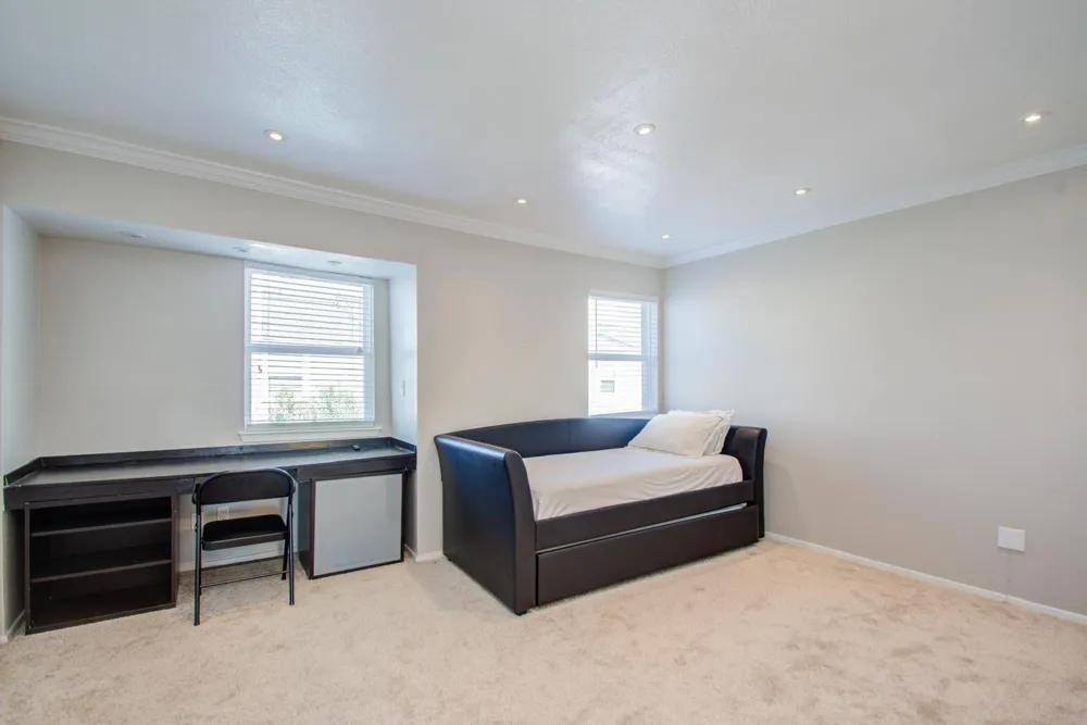 5807 Beverly Hill Street #16 Houston, TX 77057