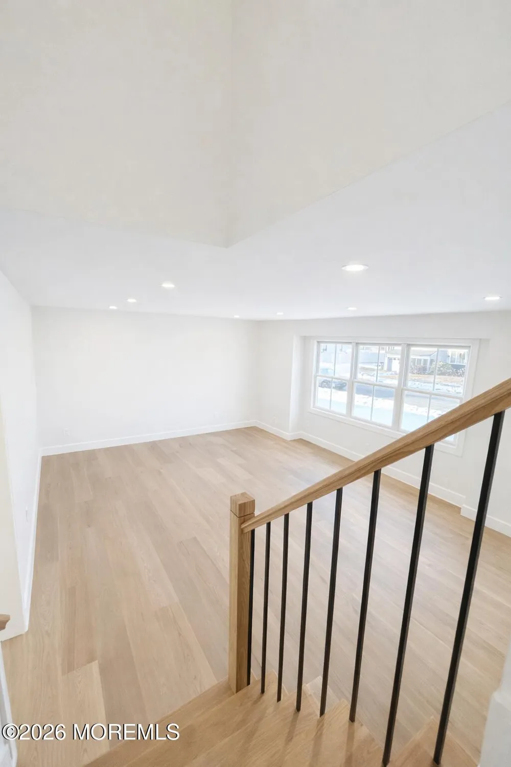20 Roslyn Drive Oakhurst, NJ 07755