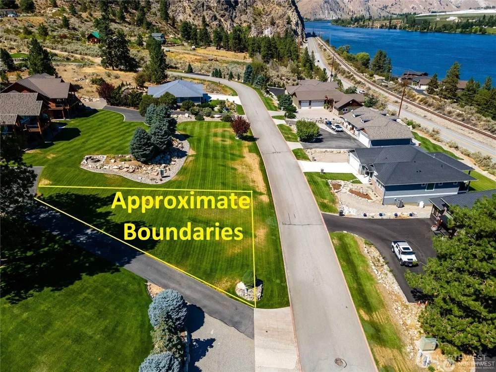 15307 Lakeview Street Entiat, WA 98822