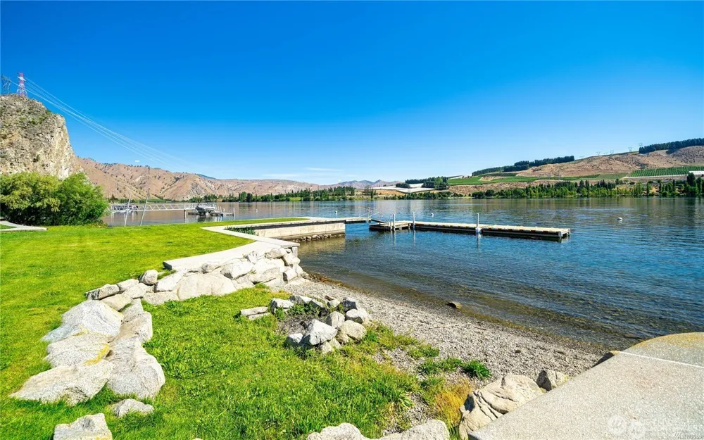 15307 Lakeview Street Entiat, WA 98822