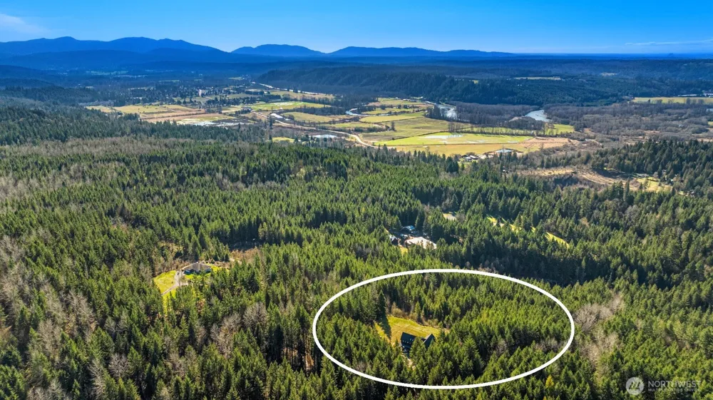 33310 NE 95th Place Carnation, WA 98014