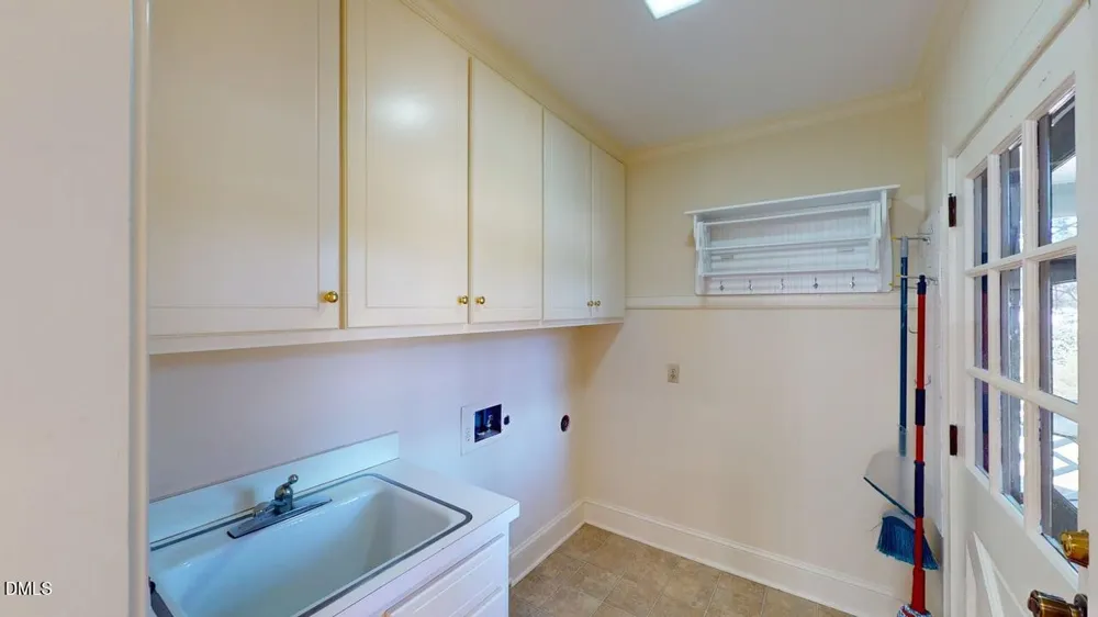 808 E Beechtree Drive Nashville, NC 27856