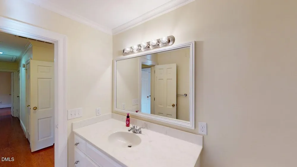 808 E Beechtree Drive Nashville, NC 27856
