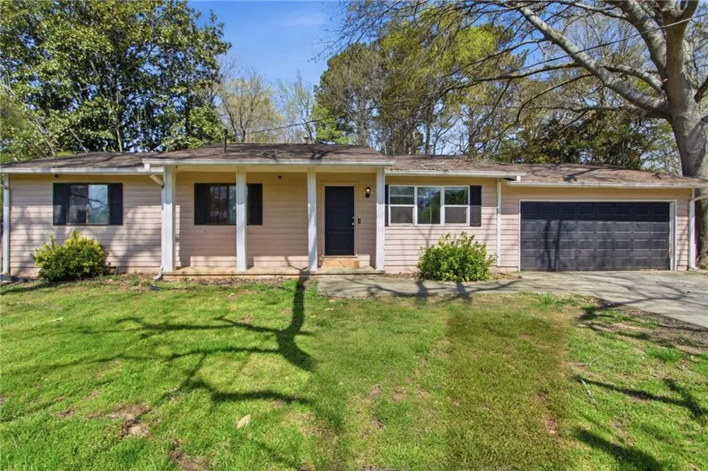 4289 Rex Road Rex, GA 30273