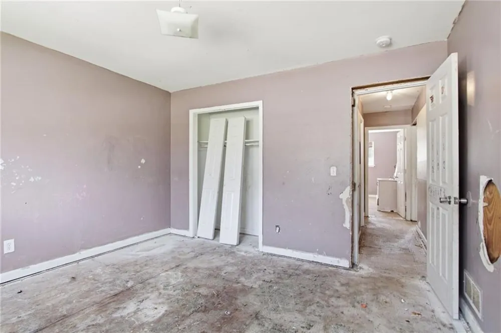 2459 Rockknoll Drive Conley, GA 30288