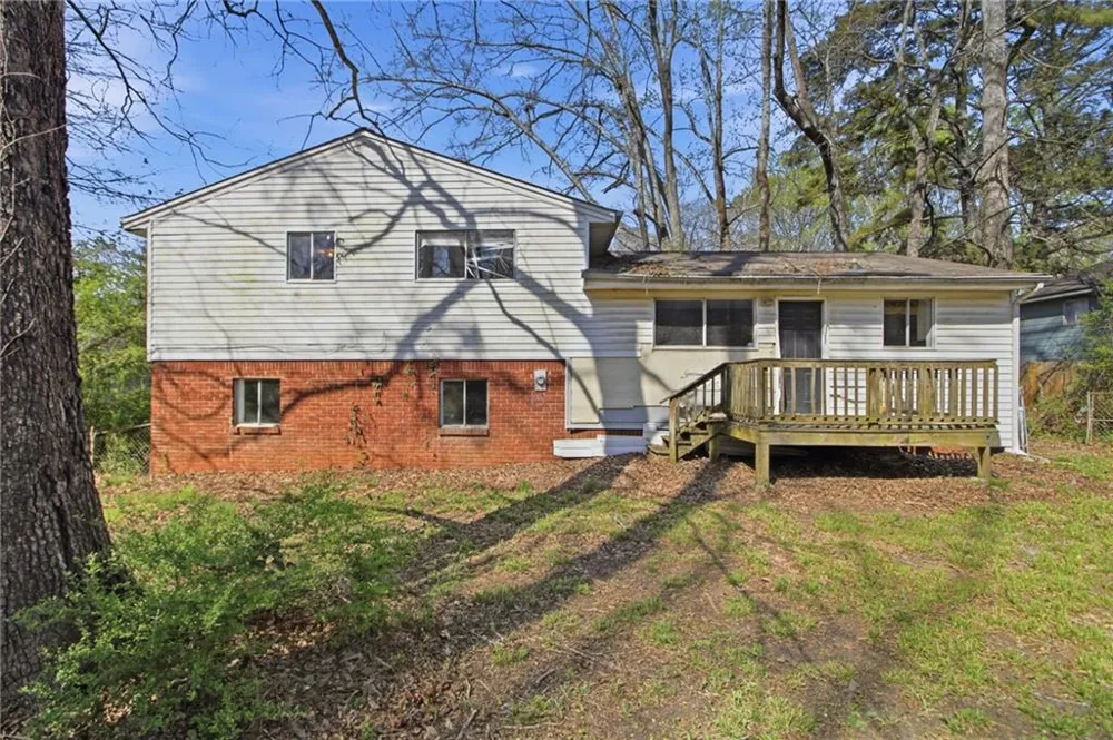 2459 Rockknoll Drive Conley, GA 30288
