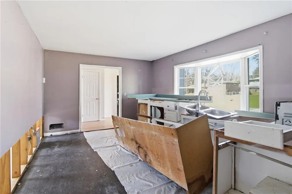 2459 Rockknoll Drive Conley, GA 30288