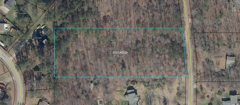 3281 Laura Lane Douglasville, GA 30135