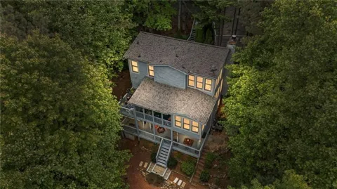 85 Post Oak Lane