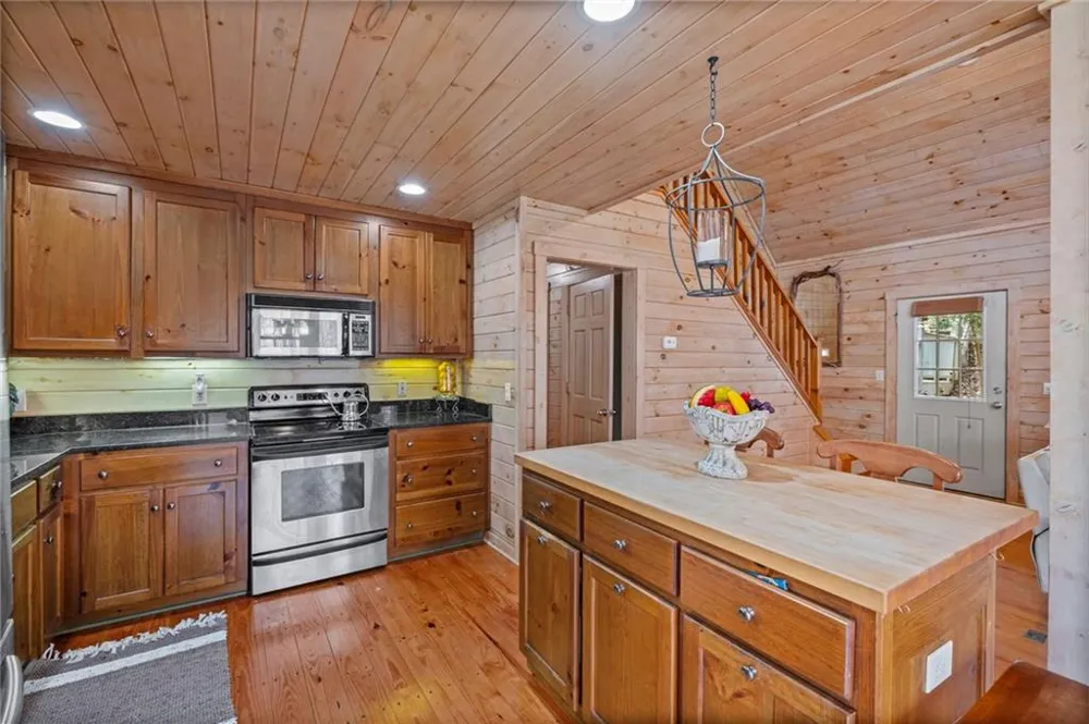 85 Post Oak Lane Big Canoe, GA 30143