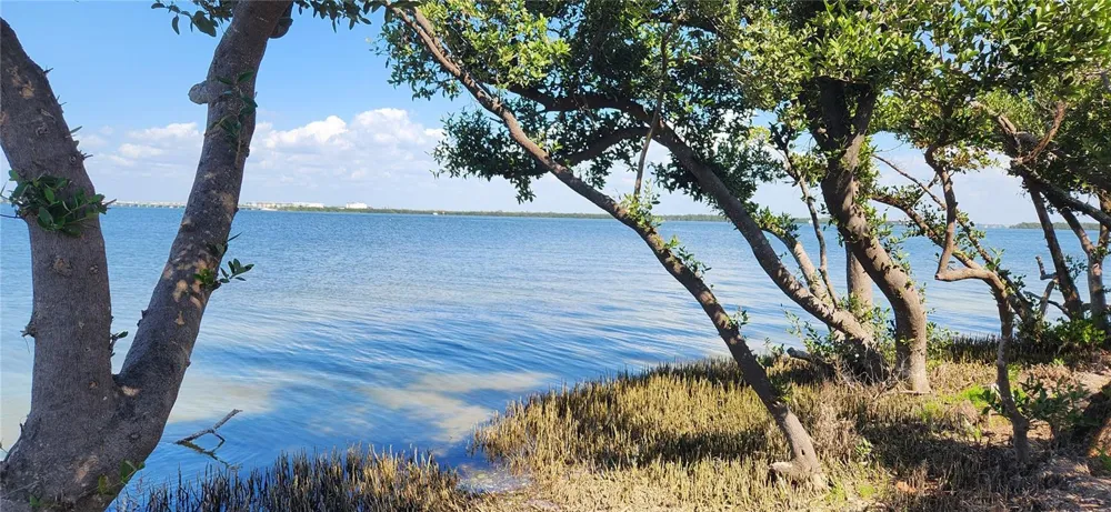 28TH STREET Holmes Beach, FL 34217