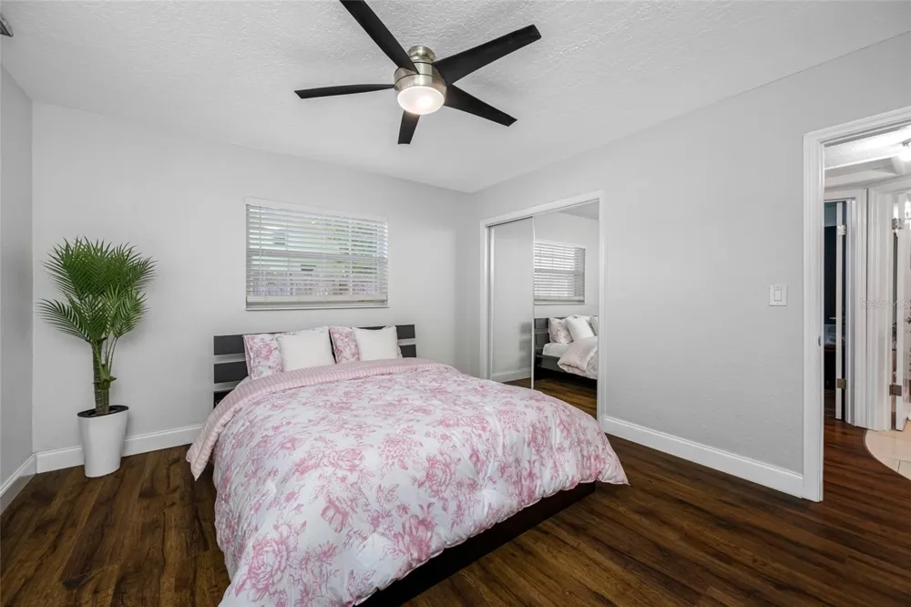 2212 NE COACHMAN ROAD Clearwater, FL 33765