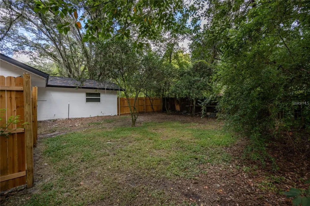14637 NE 145TH AVENUE Waldo, FL 32694