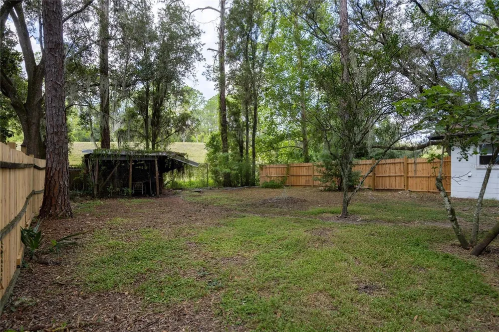 14637 NE 145TH AVENUE Waldo, FL 32694