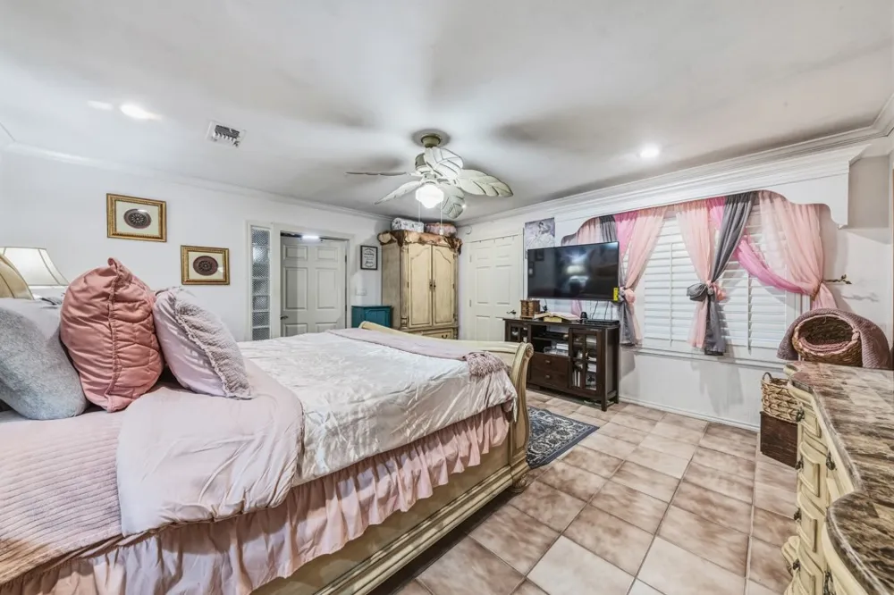 1205 Hwy 44 Highway W San Diego, TX 78384