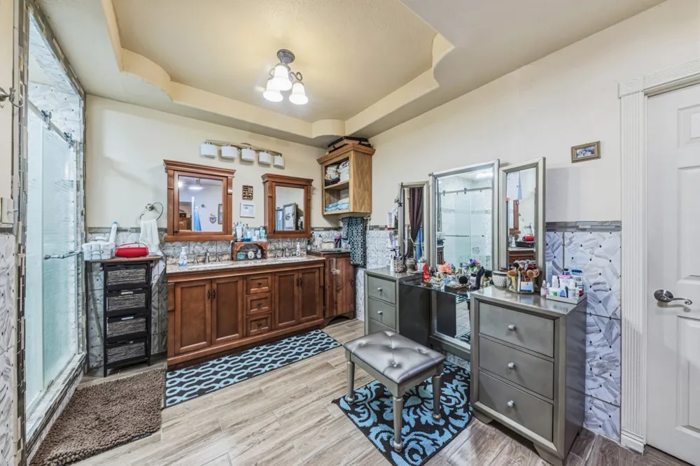 1205 Hwy 44 Highway W San Diego, TX 78384