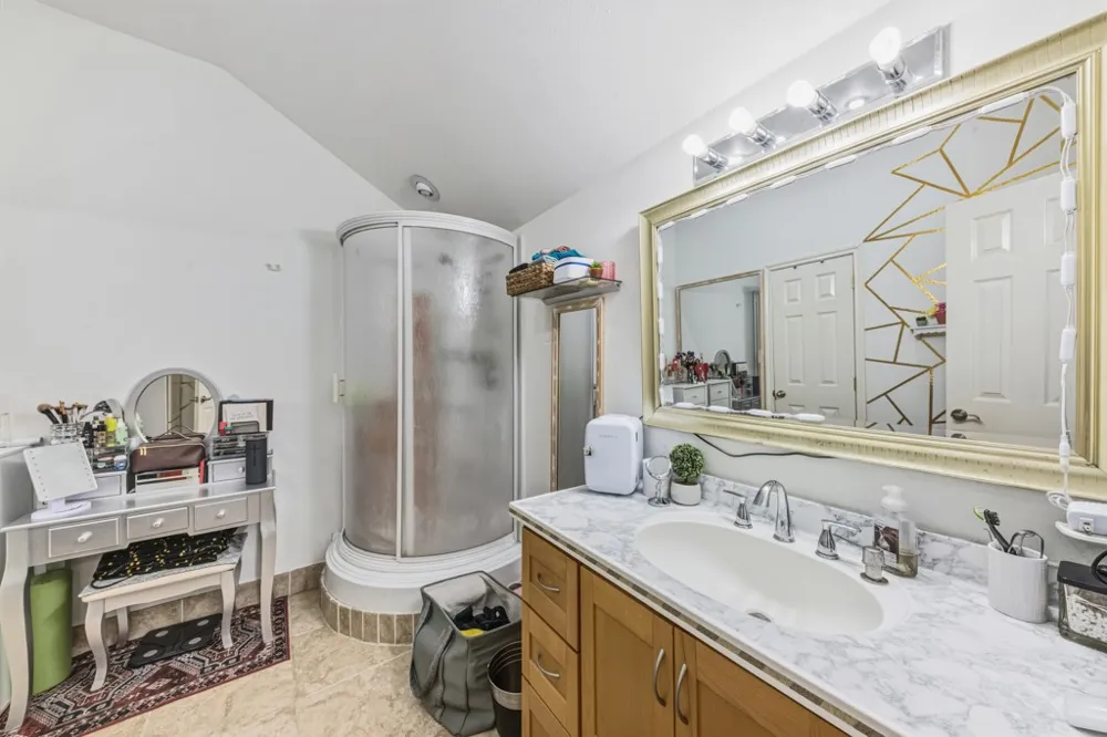 1205 Hwy 44 Highway W San Diego, TX 78384