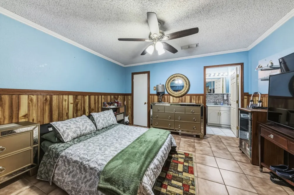 1205 Hwy 44 Highway W San Diego, TX 78384